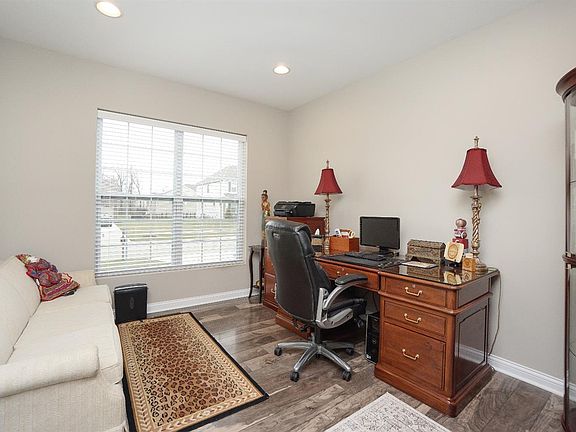 4th image of 1718 Indian Grass Dr