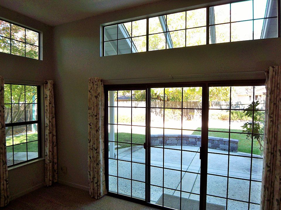 1st image of 8108 Heatherbrook Ct