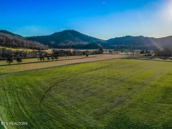 0 Tree Top Ln, Tellico Plains, TN 37385