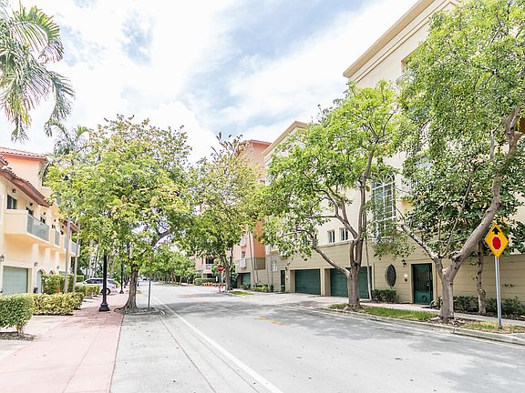 5th image of 140 Jefferson Ave APT 14001