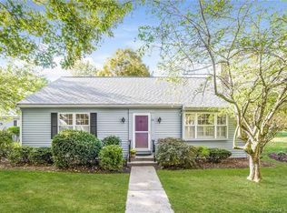 26 Hampshire Rd #26, Madison, CT 06443