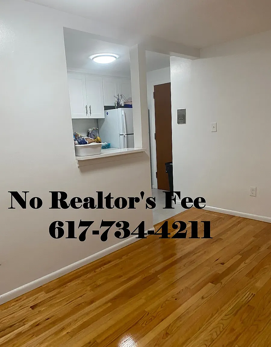 245 N Beacon Street — Photo 2