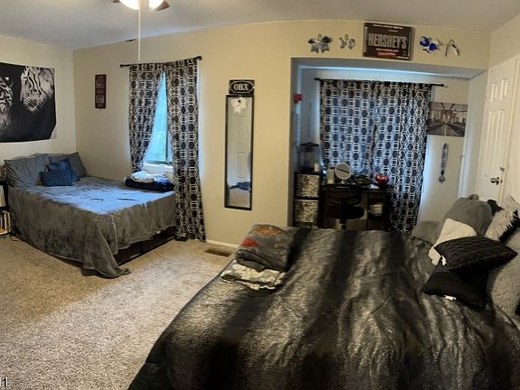 4th image of 5 Foxtail Ln