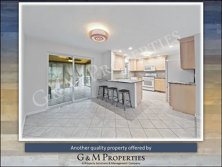 44 Chester Ave — Photo 11