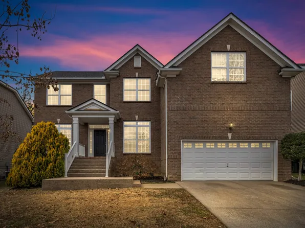 721 Cowan Dr, Nolensville, TN 37135