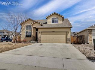 6205 Hungry Horse Ln, Colorado Springs, CO 80925