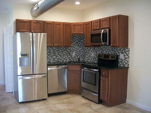 2nd image of 322 W Main St