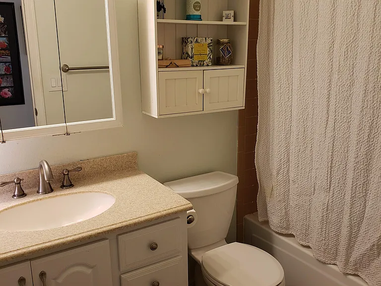 1601 Barnwood Dr — Photo 11