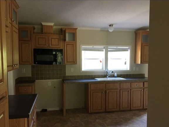 5th image of 200 Pecan Dr