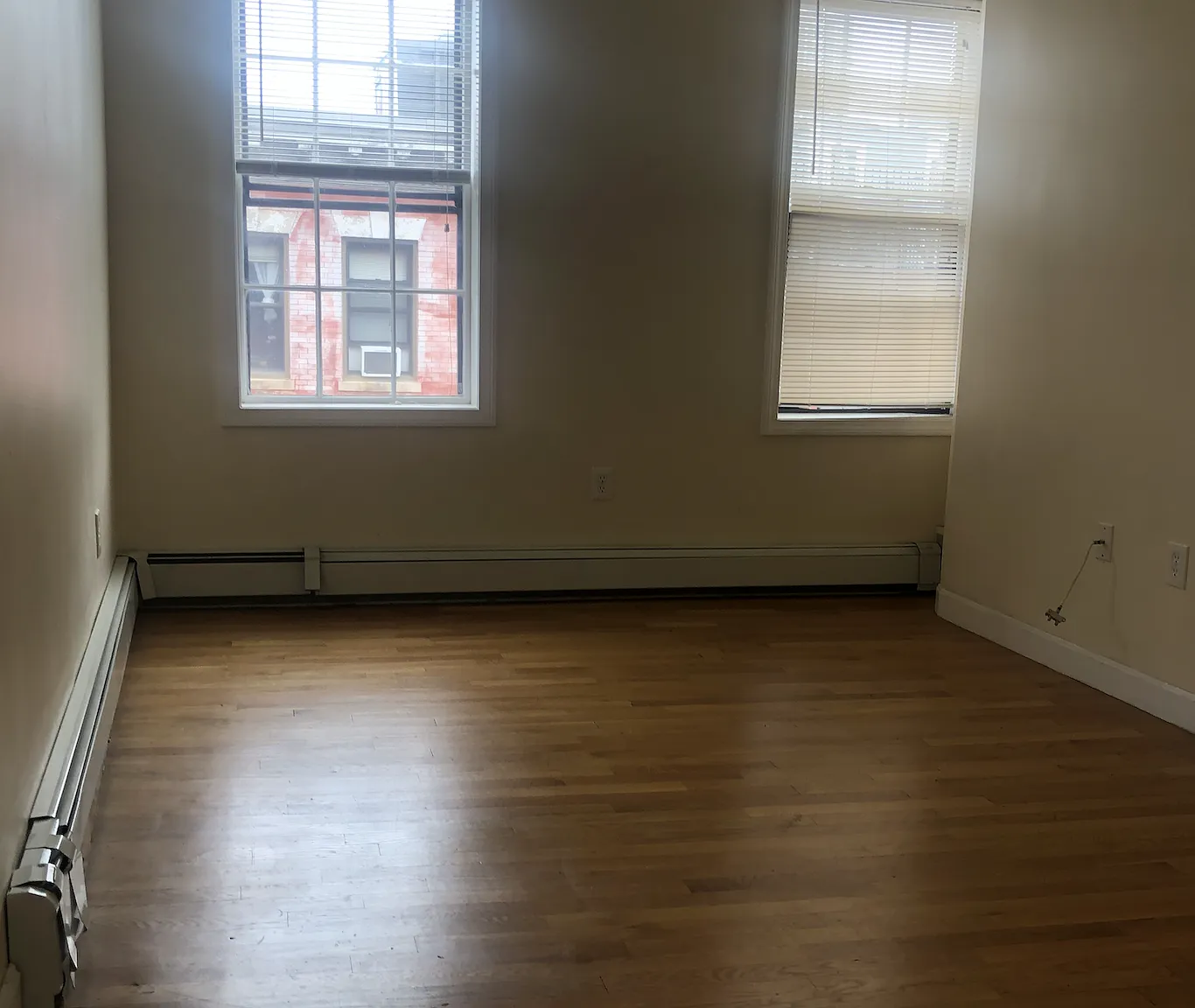 3 bed, 2.0 bath, $5,350 — Photo 4