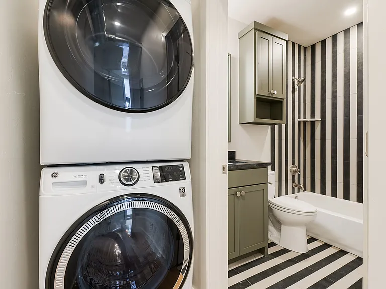 Clothes washer/dryer, second bathroom