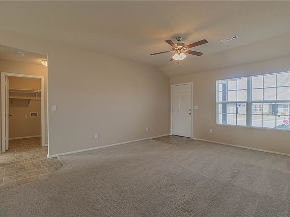 2nd image of 1531 Scotland Dr