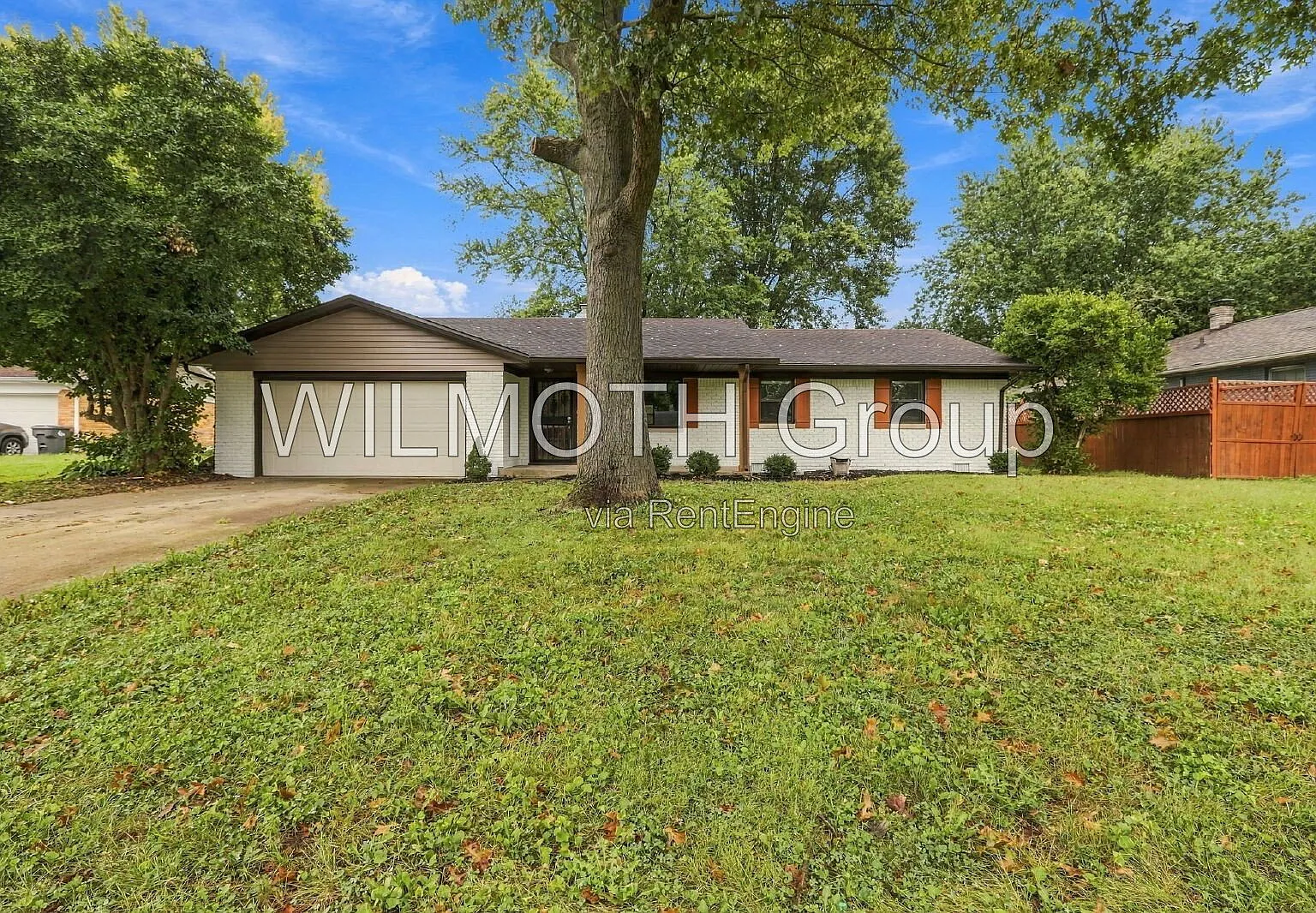 3 bed, 1.5 bath, 1451 sqft, $1,550 — Photo 1