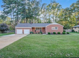 9 Terrell Rd, Newport News, VA 23606