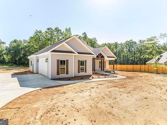5th image of 903 Robinhood Rd