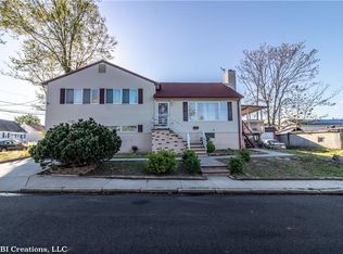 336 Ashley St, Perth Amboy, NJ 08861