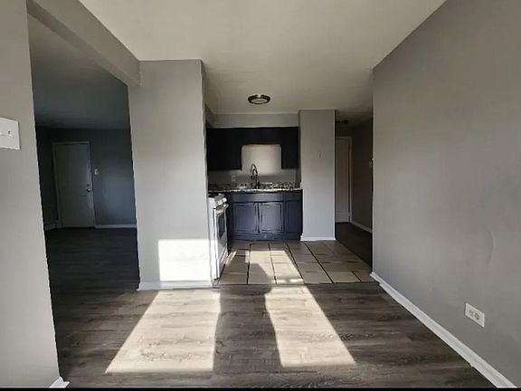 4th image of 6437 S Evans Ave