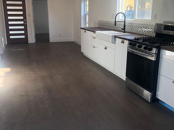 2nd image of 2519 1/2 Lancaster Ave