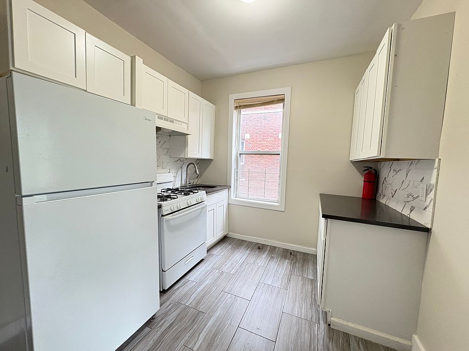 1st image of 691 Elizabeth Ave APT 40