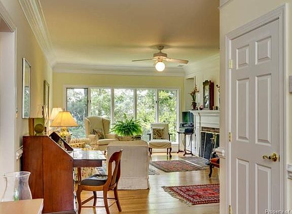 3rd image of 1713 Sawgrass Pointe Dr
