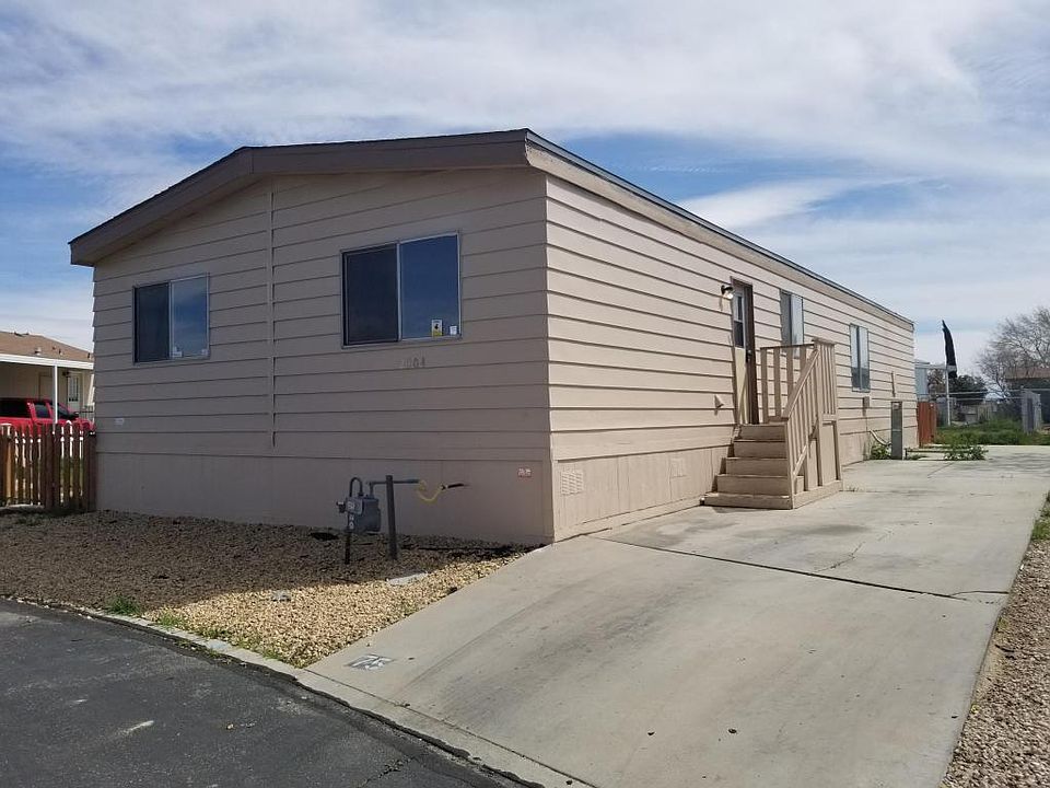 2nd image of 2004 Windflow Dr