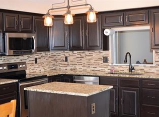 24645 Cohen Ct, Boonville, MO 65233