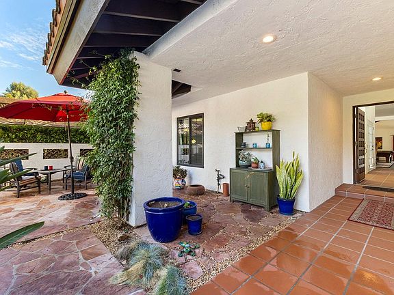 4th image of 1305 Scenic Dr