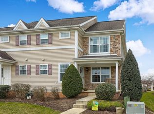 707 Brentwood Dr, Lititz, PA 17543