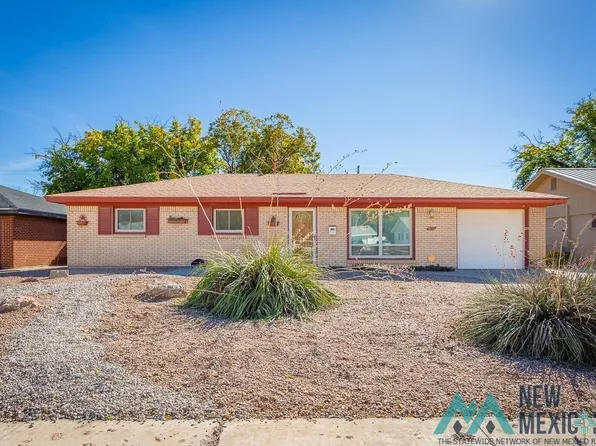 608 La Fonda Dr, Roswell, NM 88201