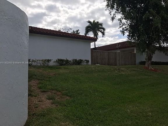 3rd image of 8422 SW 208th Ter Unit 8422