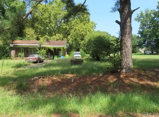 1959 River Rd, Scotland Neck, NC 27874