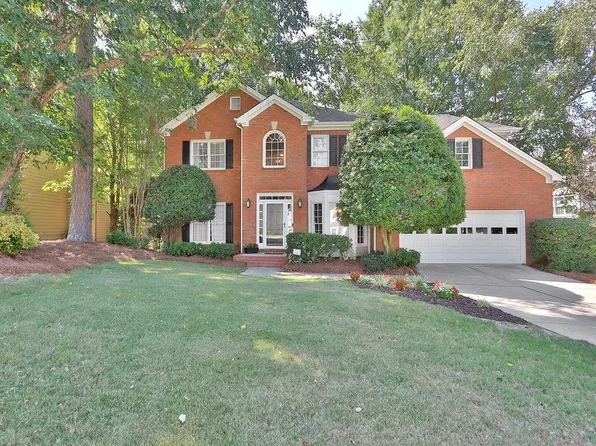 115 Highland Glen Ct, Alpharetta, GA 30005