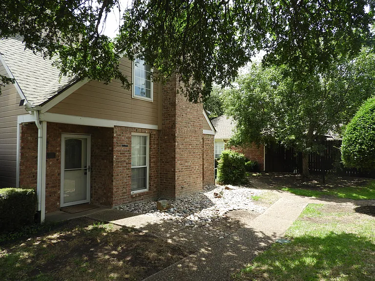 17820 Windflower Way #302 — Photo 5