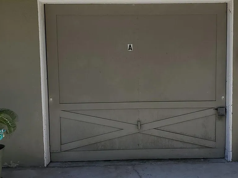 Private garage