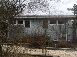 41 Harbor Ln, Beach Haven, NJ 08008