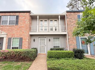 12748 Huntingwick Dr #12748, Houston, TX 77024