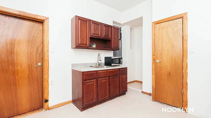 Rented by Nooklyn NYC LLC | media 1