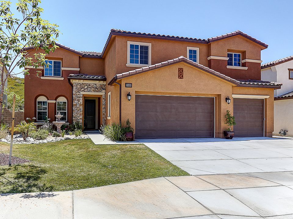 1st image of 16866 Royal Pines Ln