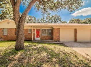 7232 Hightower St, Fort Worth, TX 76112