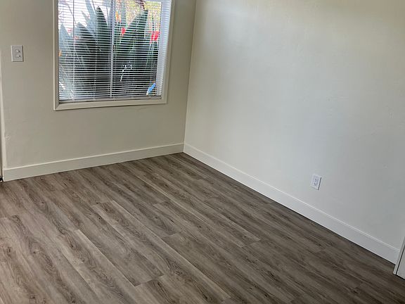 2nd image of 408 Park Way