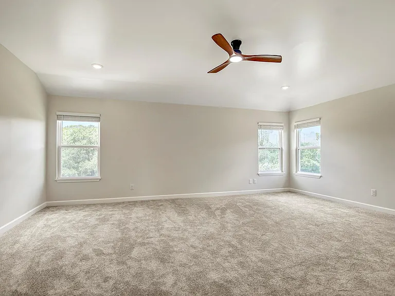 309 Camperdown Elm Dr — Photo 31