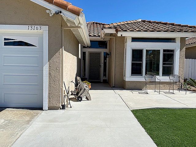 1st image of 13163 Ireland Ln