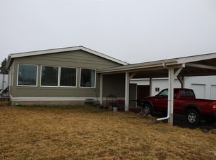 203 Foster Ave, Cottonwood, ID 83522