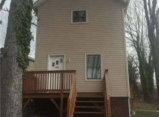 27B Wood Rd, Great Neck, NY 11024