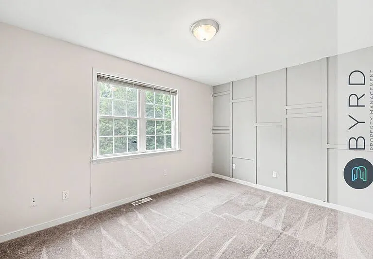 19218 Brevard Dr — Photo 29
