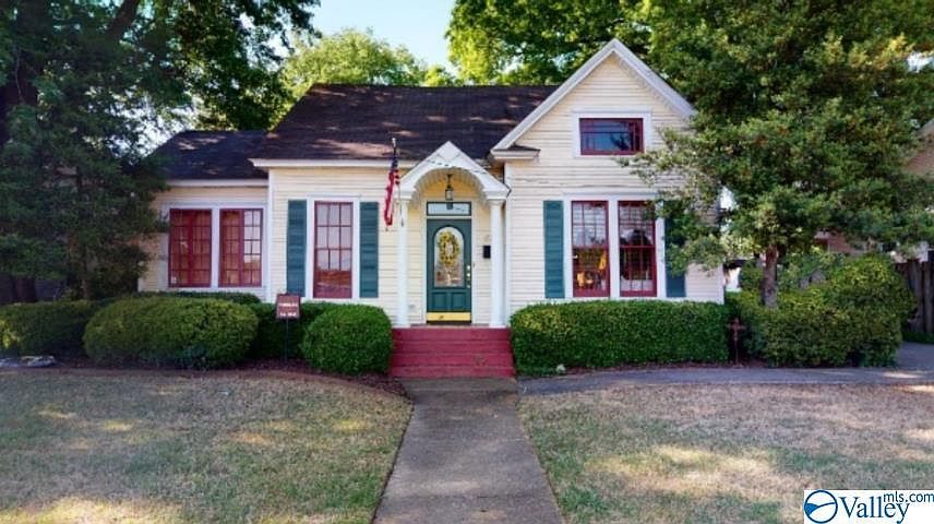 407 1st Ave, Athens, AL 35611 | Zillow