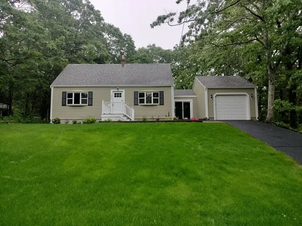 1092 State Rd, Plymouth, MA 02360