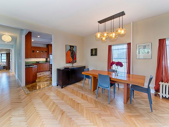 2nd image of 351 W 114th St APT 6A