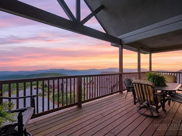 166 Trails End #34B, Sugar Mountain, NC 28604
