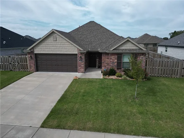275 S Nightfall Ave, Farmington, AR 72730